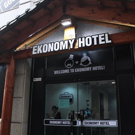 Ekonomy Hotel Dongdaemun Seoul Bagian luar foto