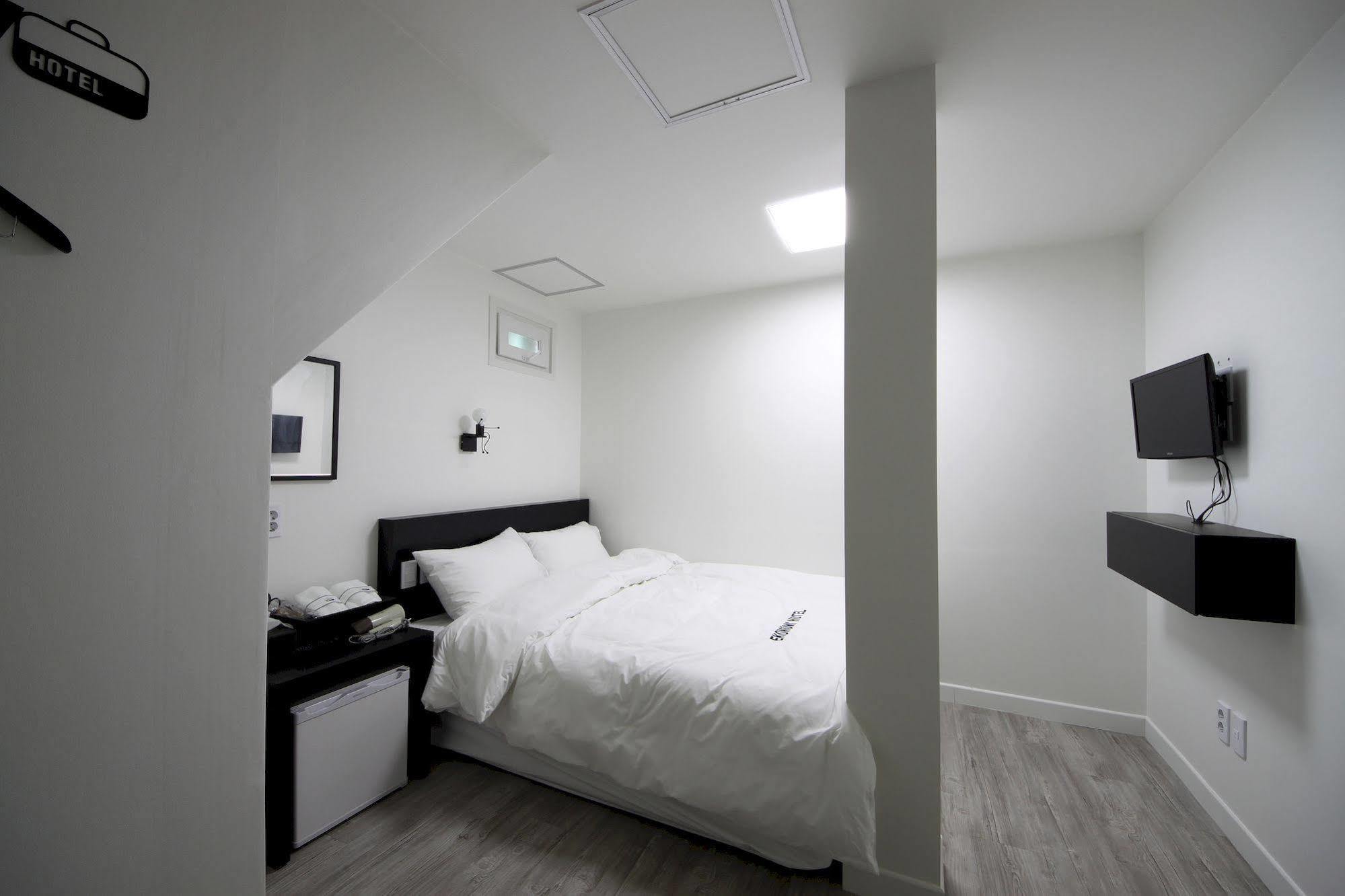 Ekonomy Hotel Dongdaemun Seoul Bagian luar foto